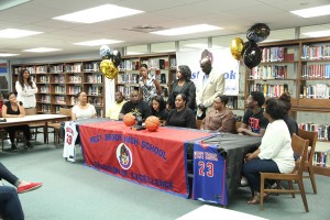 Mai’Zhrae Zeno of West Brook High School of Beaumont, Texas signs letter of intent to play basketball for North Platte Community College Lady Knights. /Courtesy Photo