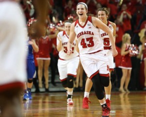 Rachel Blackburn and the young Huskers shoot for their seventh home win of the season Tuesday against Evansville. (Photo Courtesy Scott Bruhn/Nebraska Communications)